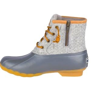 Sperry Boots